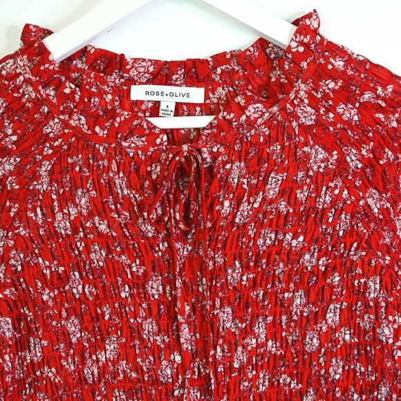 ROSE+OLIVE Red Cream Long Sleeve Floral Elastic Smocked Blouse - Size Small - Picture 4 of 14